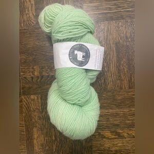 Circle R Livestock 100% ontario wool